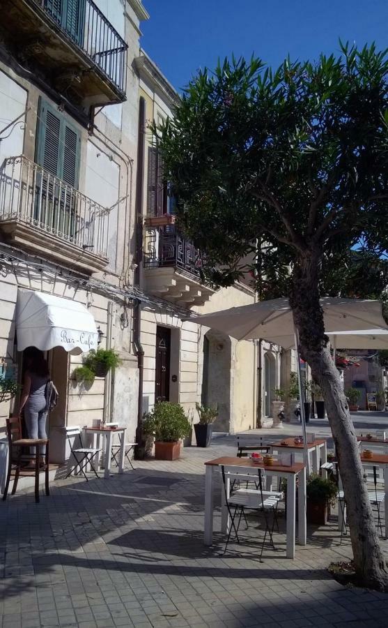 B&B Luna Сиракузы Экстерьер фото